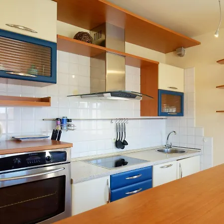 Lux By Rent Istria Apartman